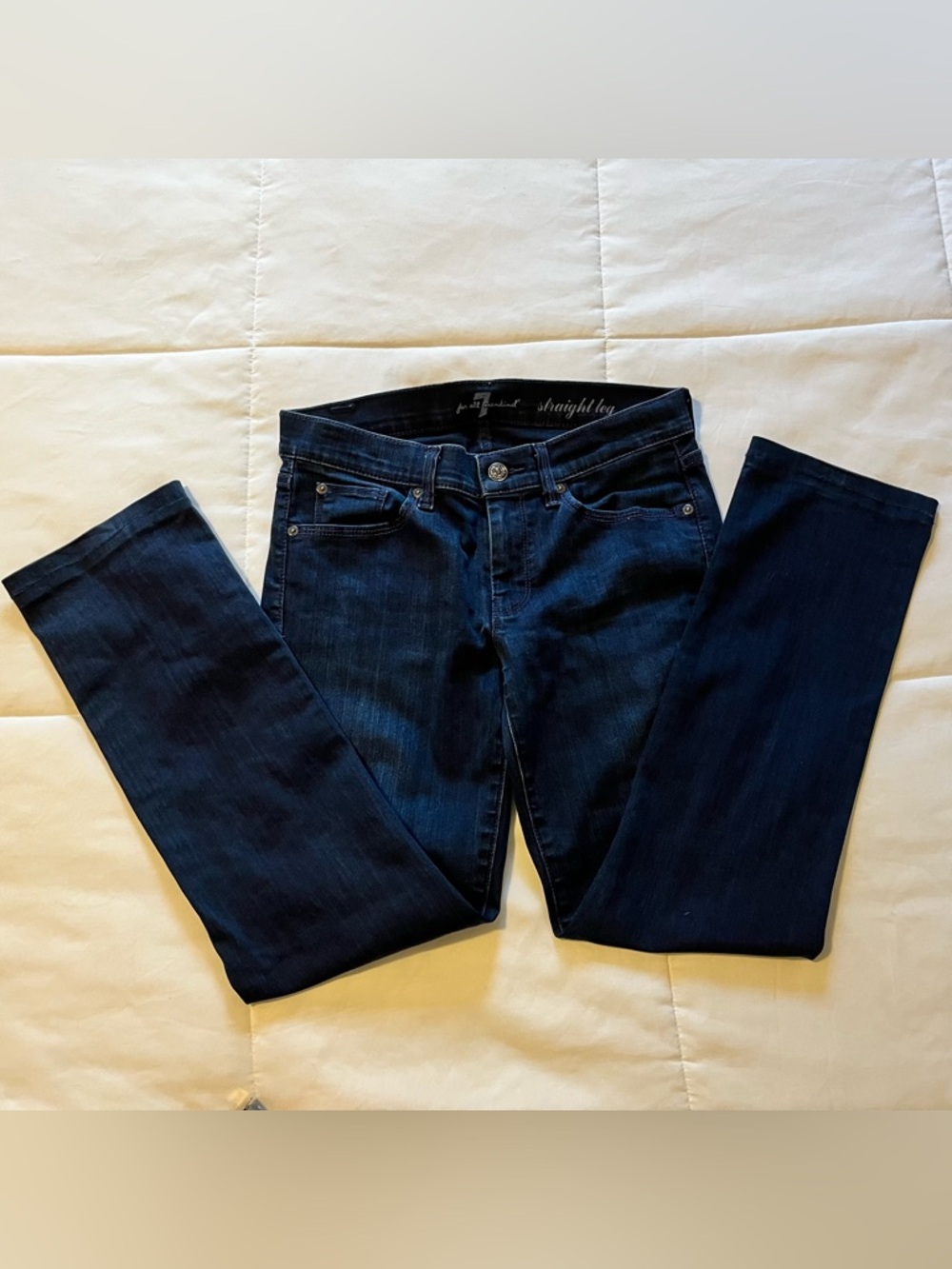 7 For All Mankind women’s sz 28 straight leg  jeans *LENGTH HAS BEEN ALTERED*